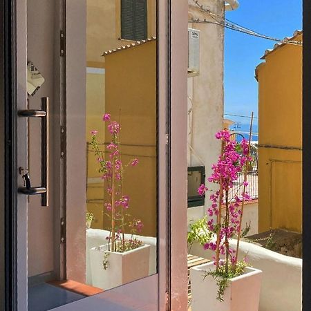 Casa Vacanza Le Tre Sorelle Vietri エクステリア 写真