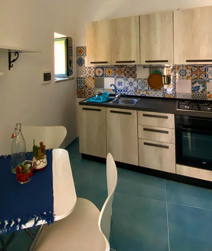 Casa Vacanza Le Tre Sorelle Vietri エクステリア 写真