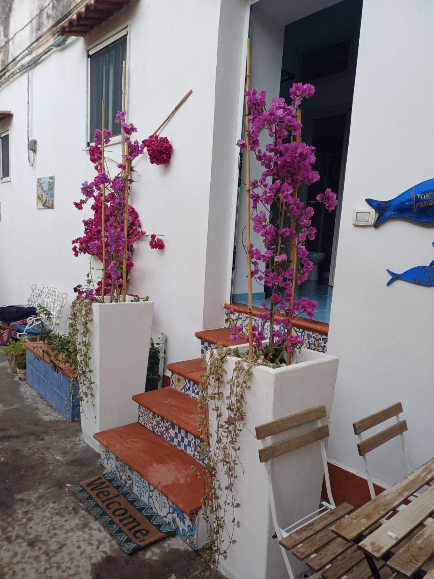 Casa Vacanza Le Tre Sorelle Vietri エクステリア 写真